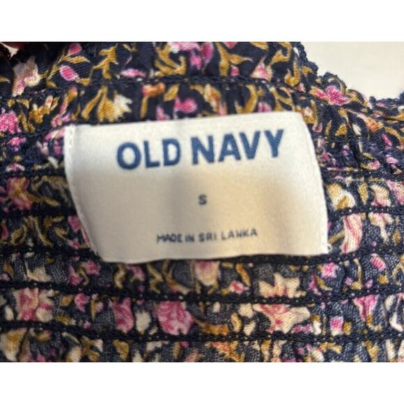 Cottagecore Shirt Small Blue, Pink Floral Smocked Lightweight Stretch Old Navy - Picture 5 of 6